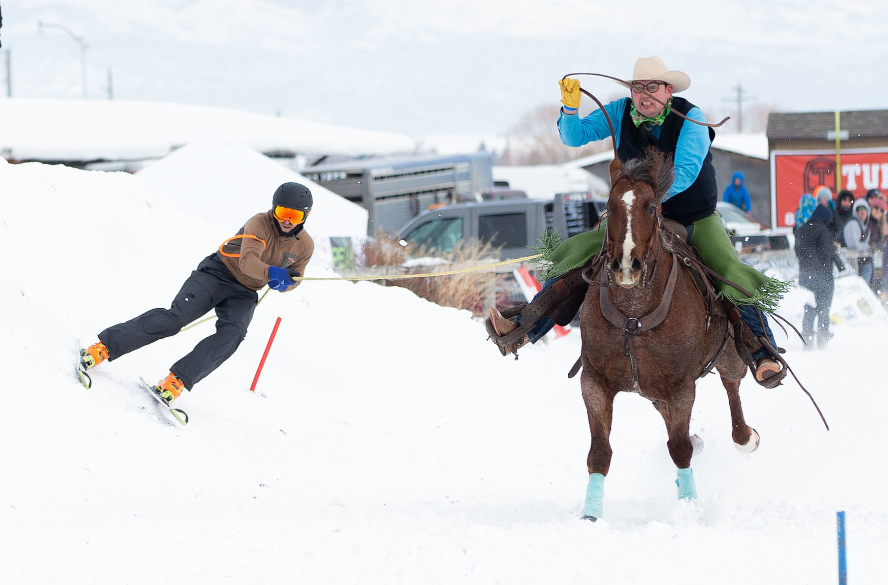 Last Chance Skijoring Race for the Gold